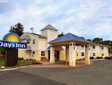 Days Inn By Wyndham Berlin Voorhees 外观 照片